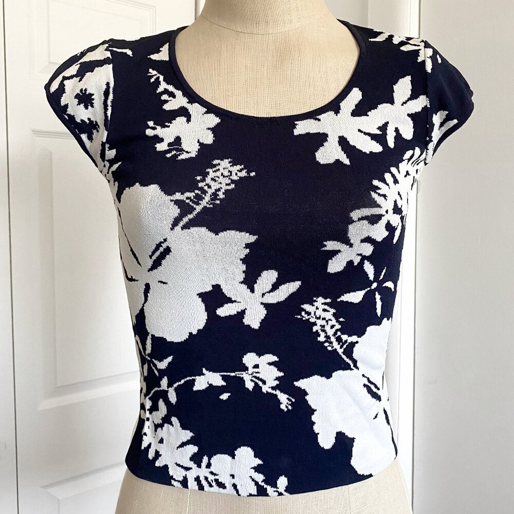 Jones New York Floral Knit Top